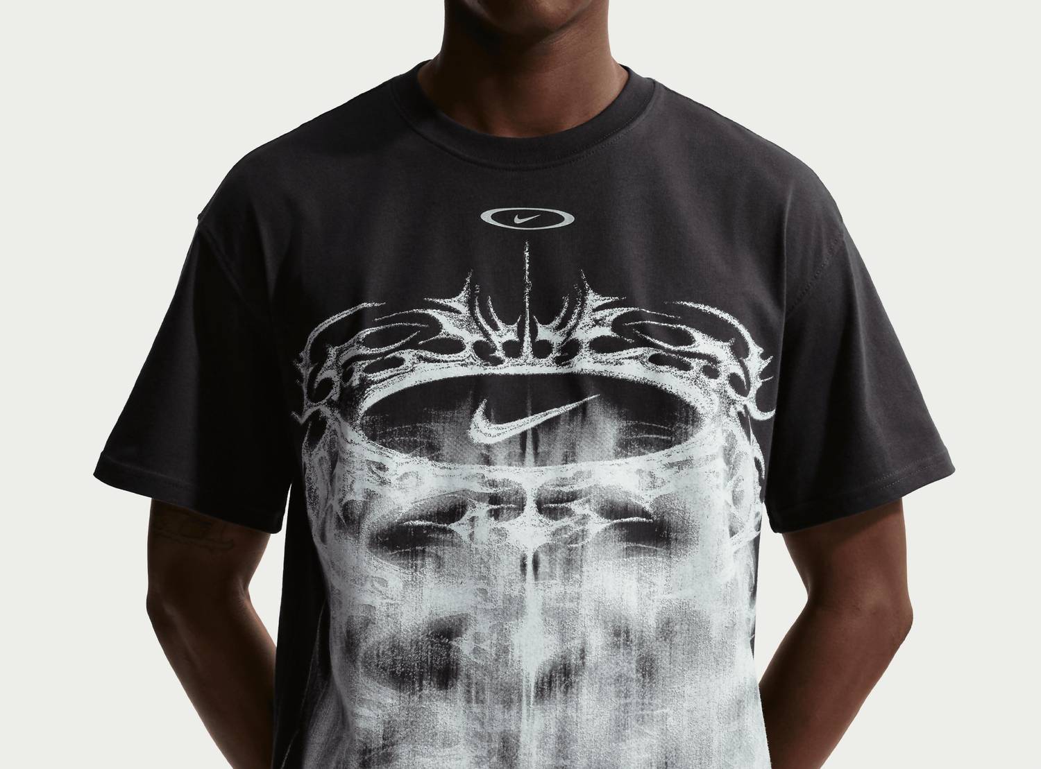 NIKE Men's Sportswear Max90 Shirt in off noir - men's t-shirt - alternate view