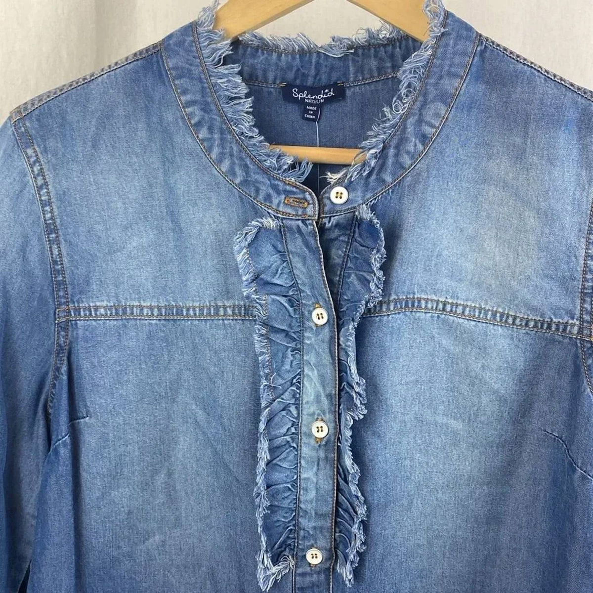 Splendid - Women's Chambray Button Up Long Sleeve Top