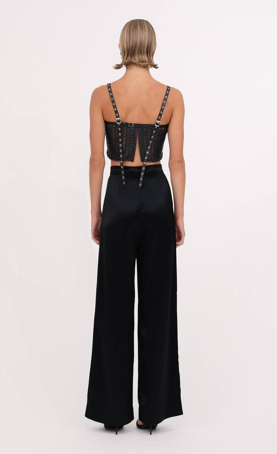 Nonchalant Label - Karter Crop Top