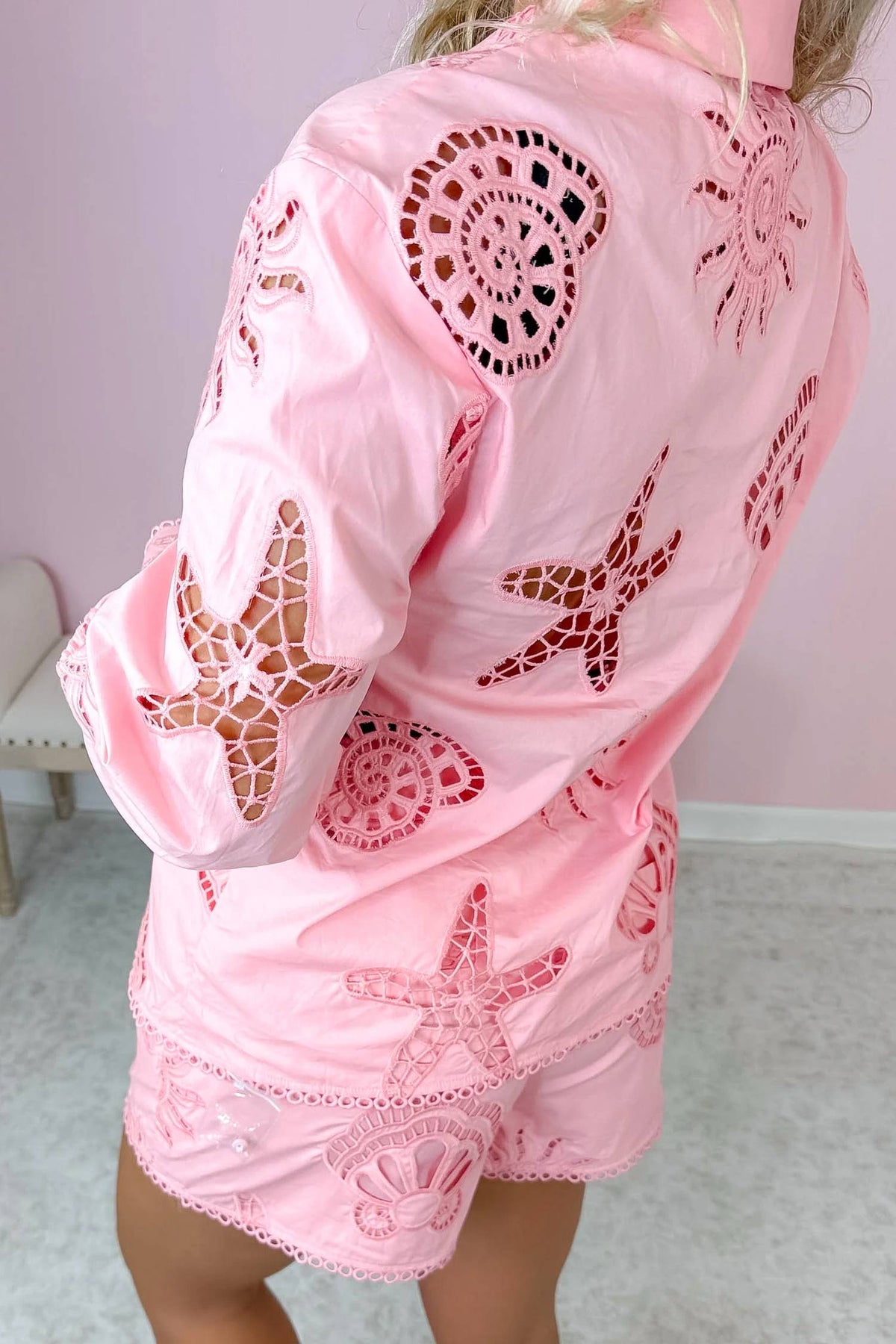 Heyson - Women's Seashell Society Blouse