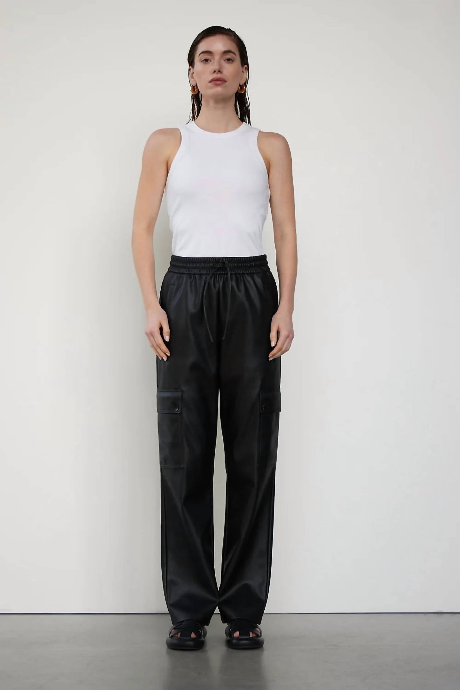 Withblack - Rita Ribbed Tank Top