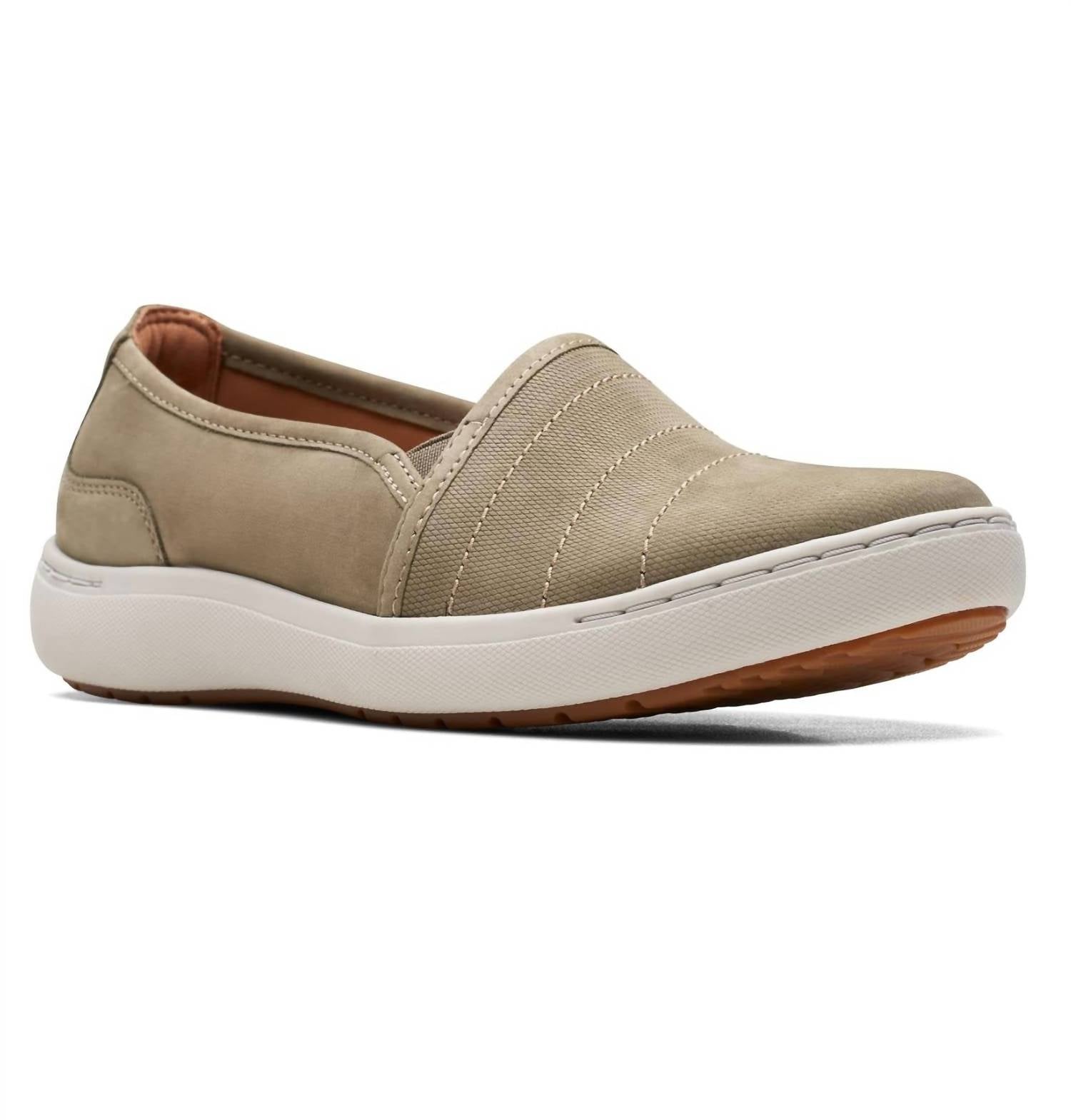 Clarks - Women's Nalle Violet Loafer