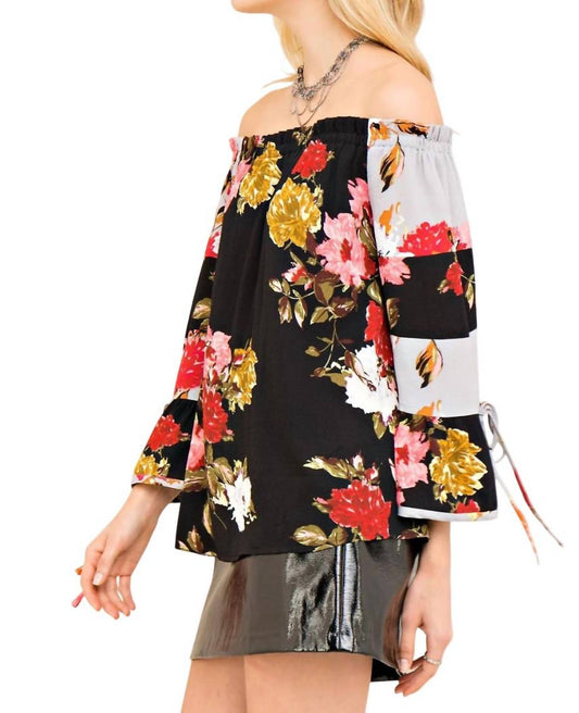 Entro - Textured Floral Off The Shoulder Top