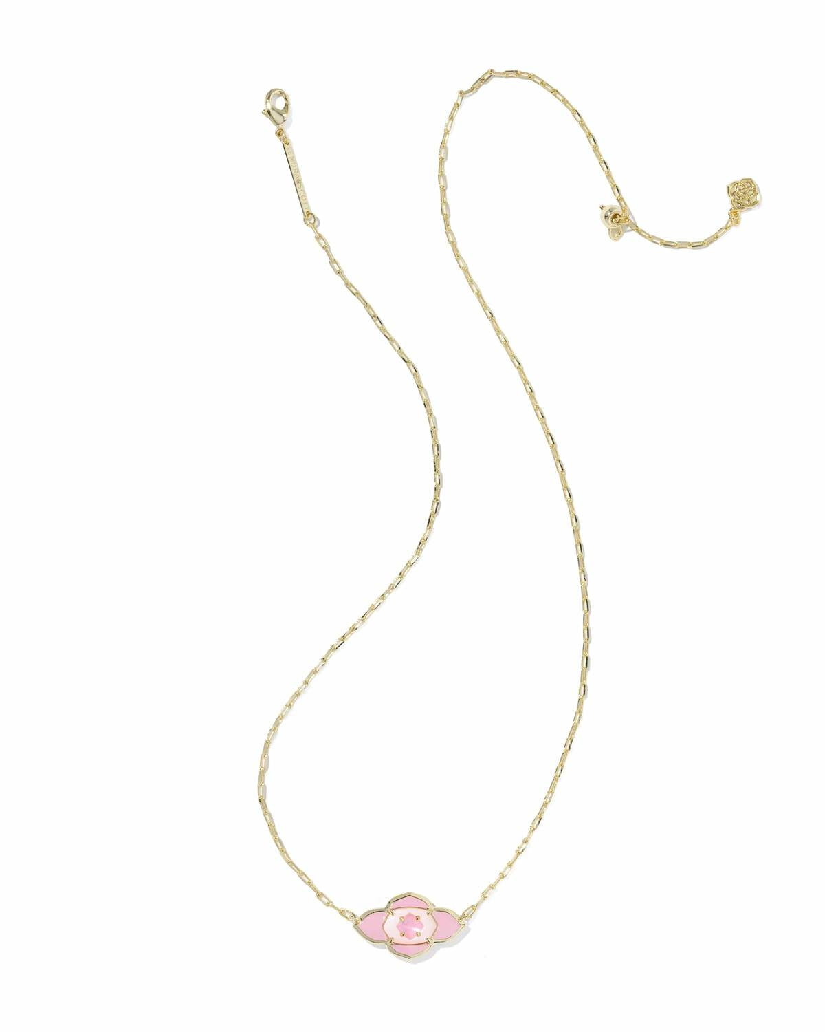 Kendra Scott - Abbie Medallion Short Pendant Necklace