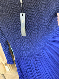 Vanite Couture - What day is it -Midi