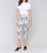 Charlie B - Geo Printed Pull On Capri Pant
