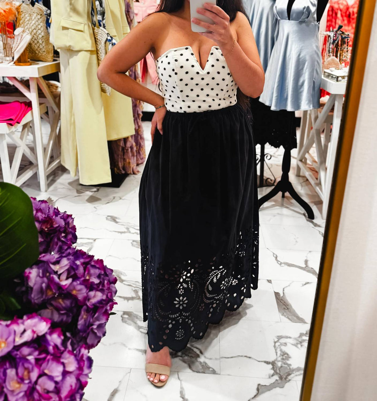 En Saison - Summer Solstice Embroidery Midi Skirt