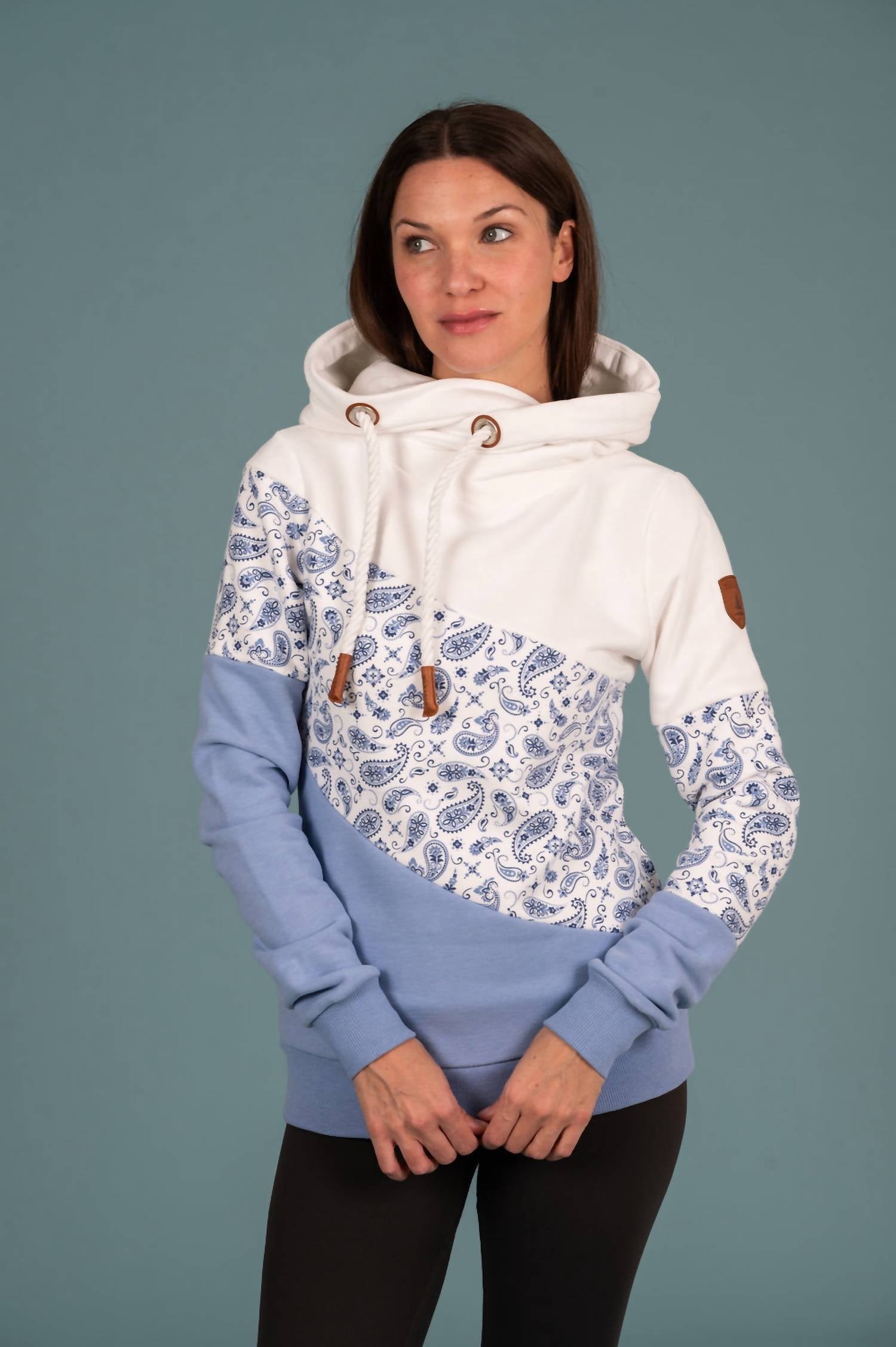 Wanakome - Noelle Bandana Colorblock Sweatshirt