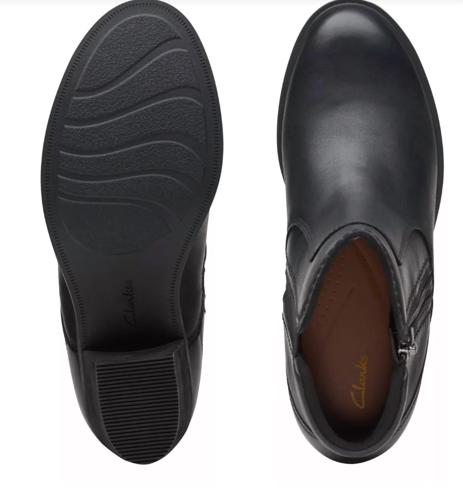 Clarks - Women's Neva Zip Boot