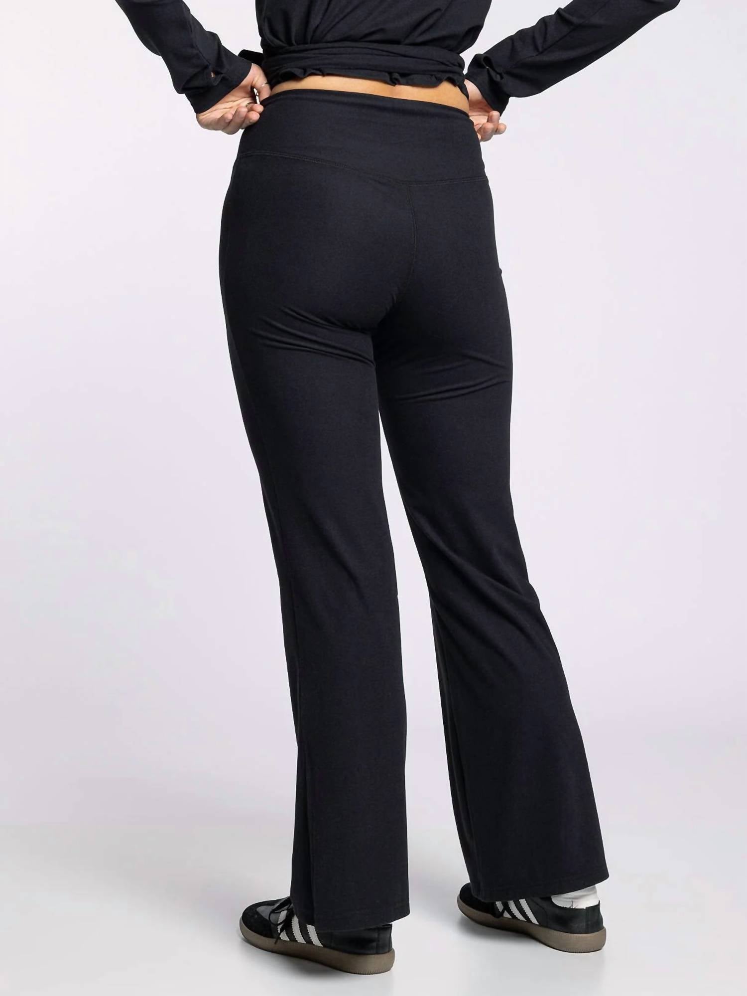 Thread & Supply Polina Pant in black - women's pants - detail view