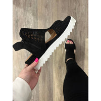 Very G - Women's Amy Platform Sandal