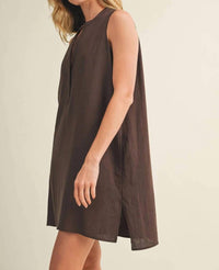 Mustard Seed - Sleeveless Stand Collar Shift Dress