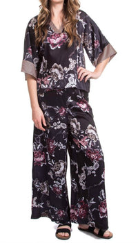 GIGI MODA Midnight Blossom Blouse in black - women's blouse - detail view
