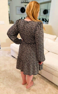 LONG SLEEVE FLORAL DRESS CURVY