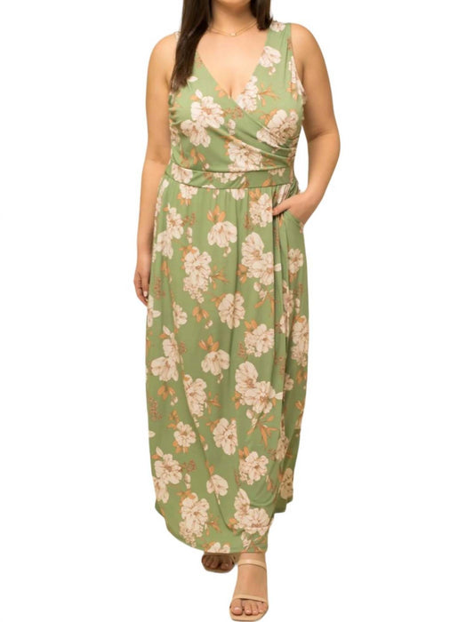 Gilli - Sleeveless Maxi Dress - PLUS