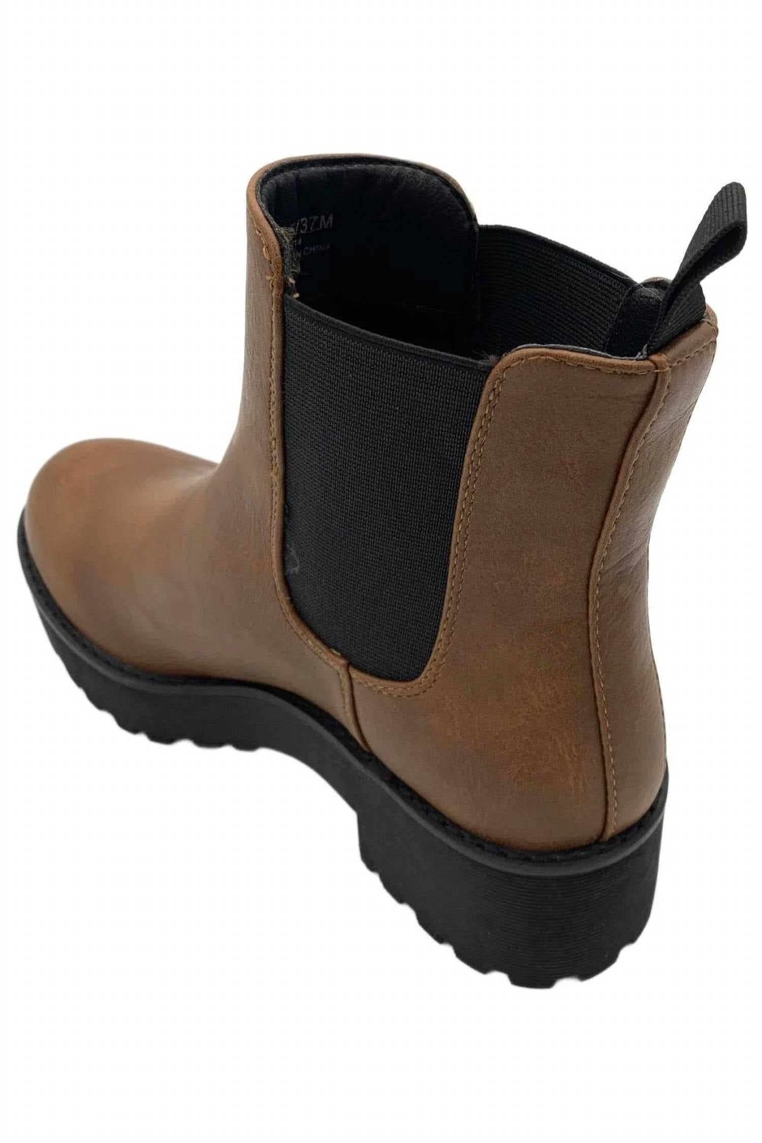 DIRTY LAUNDRY Women's Maps Smooth Chelsea Boot in cognac - women's shoe - detail view