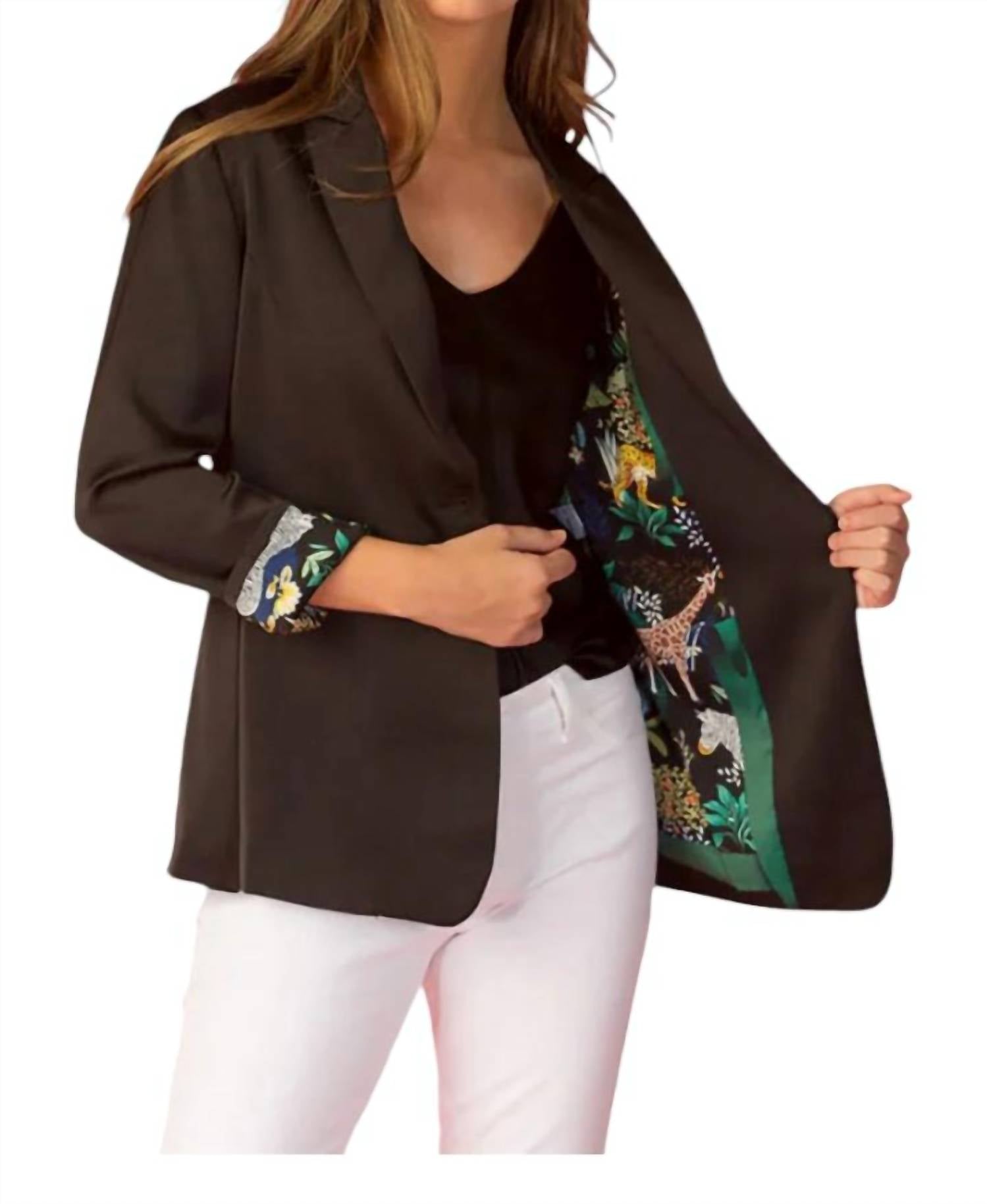 Jessie Liu - Notched Collar Jacket