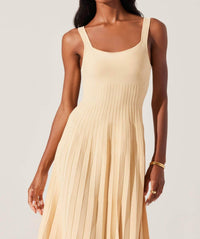Astr - Aylin Pleated Midi Sweater Dress