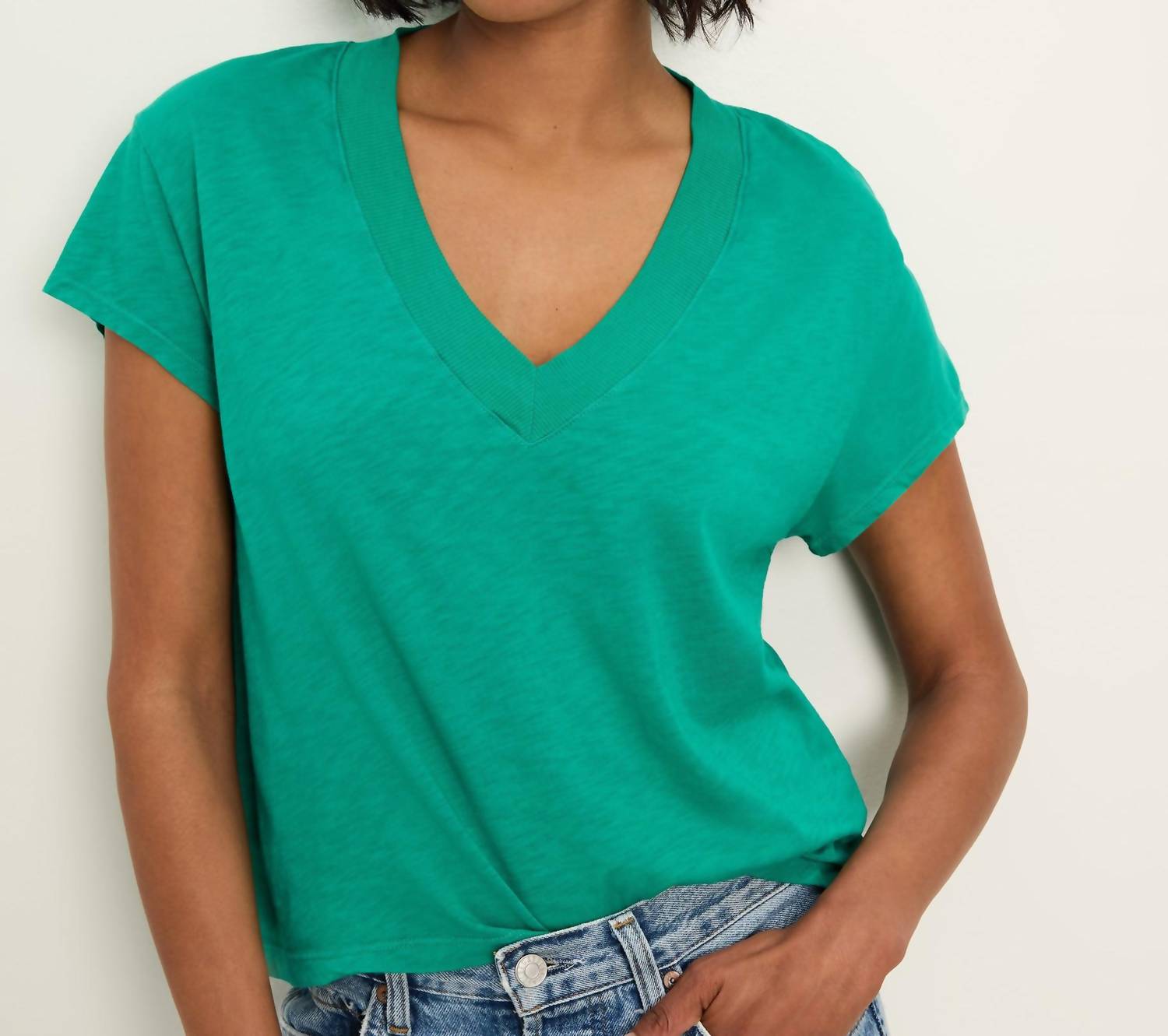 Michael Stars - Harlan Cropped V-Neck Tee