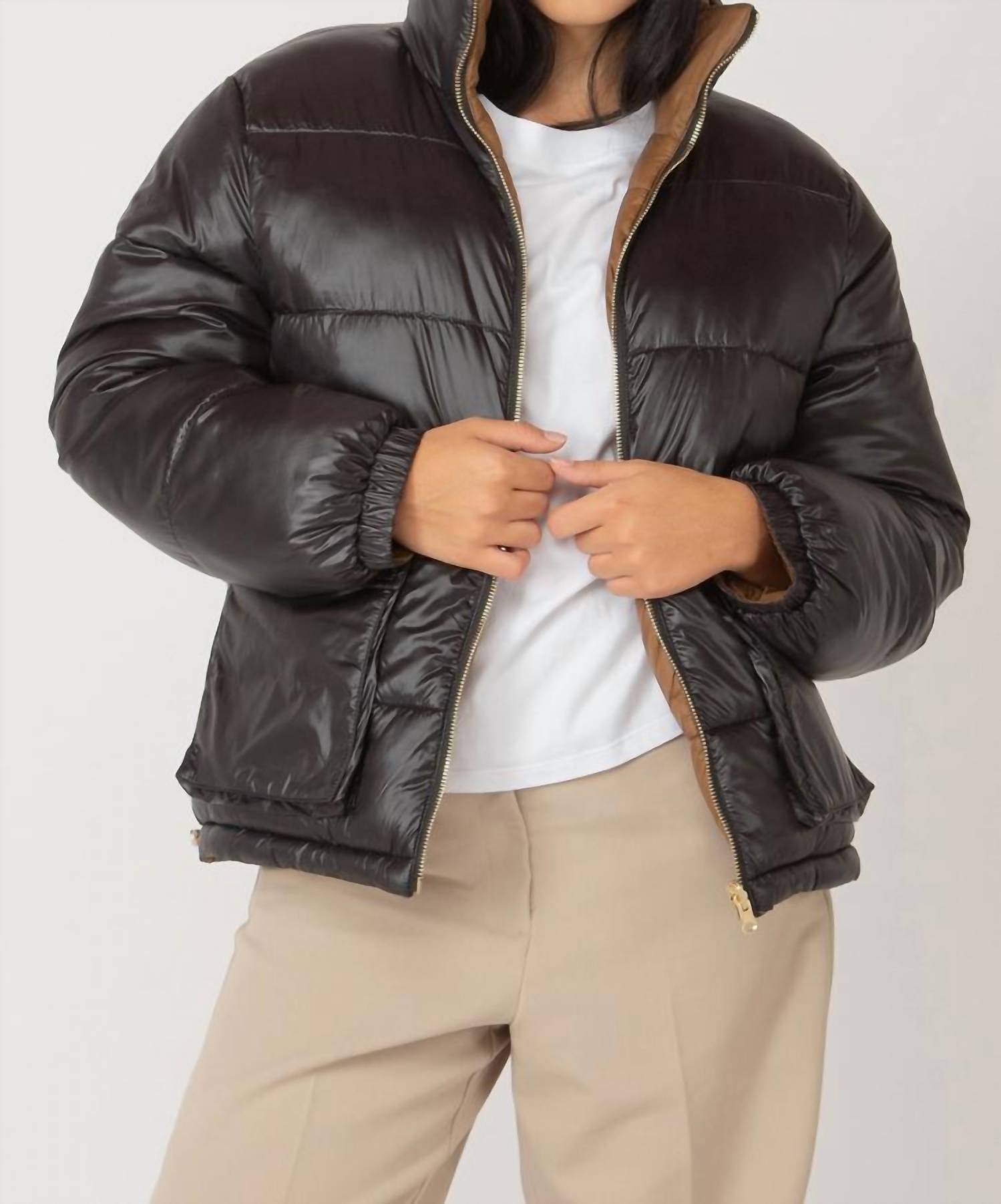 Dex Reversible Puffer Jacket in brown dark brown - women's jacket - detail view