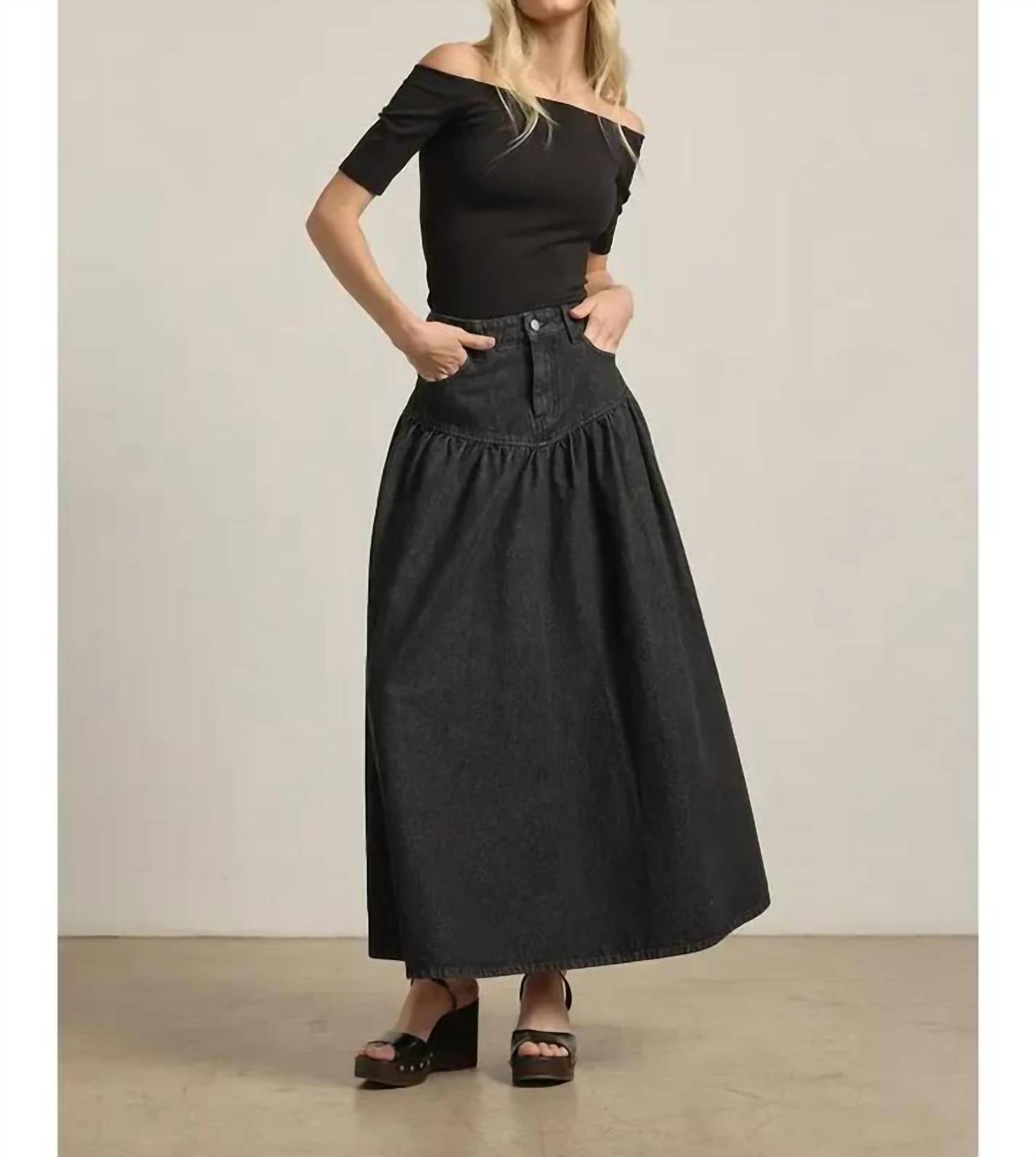 Raisonnel - Fitted Waist Denim Midi Skirt