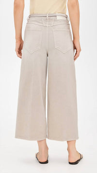 Closed - Lyna Jeans