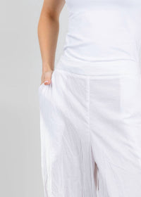 Ozai N Ku - Crop Pants