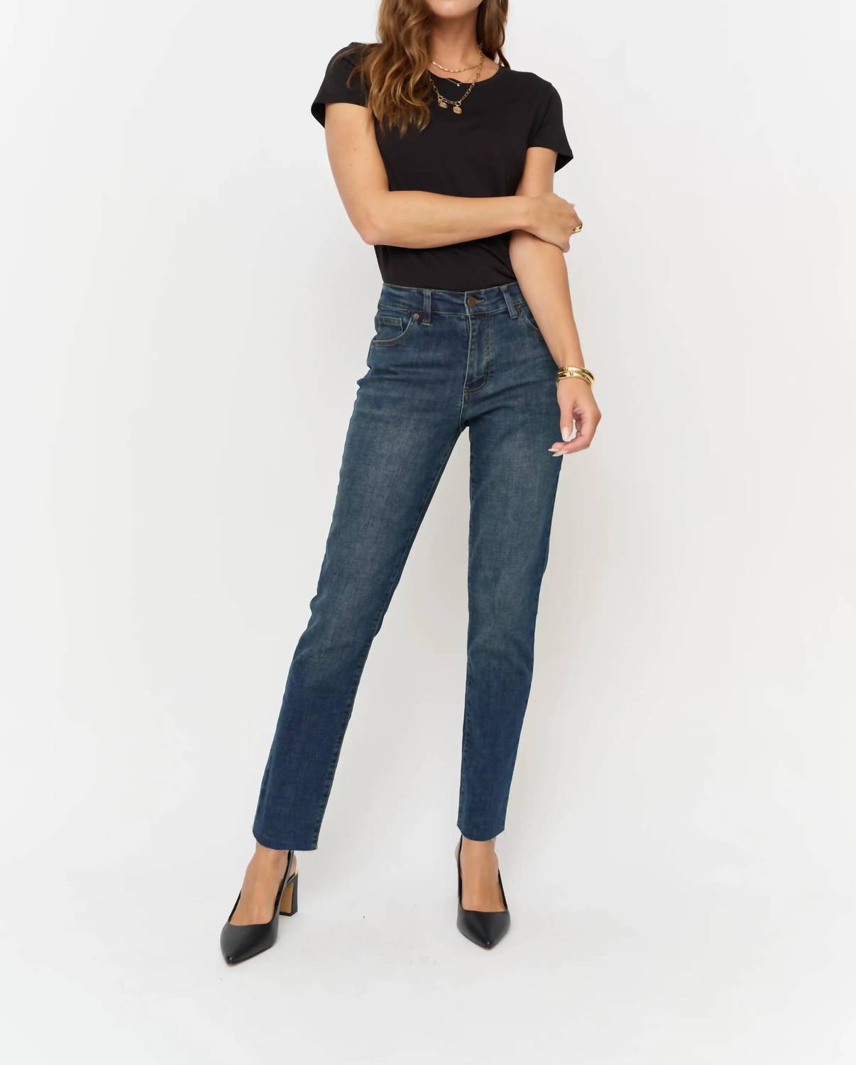 Oliver Logan - Crosby Mid Rise Relaxed Taper Jean