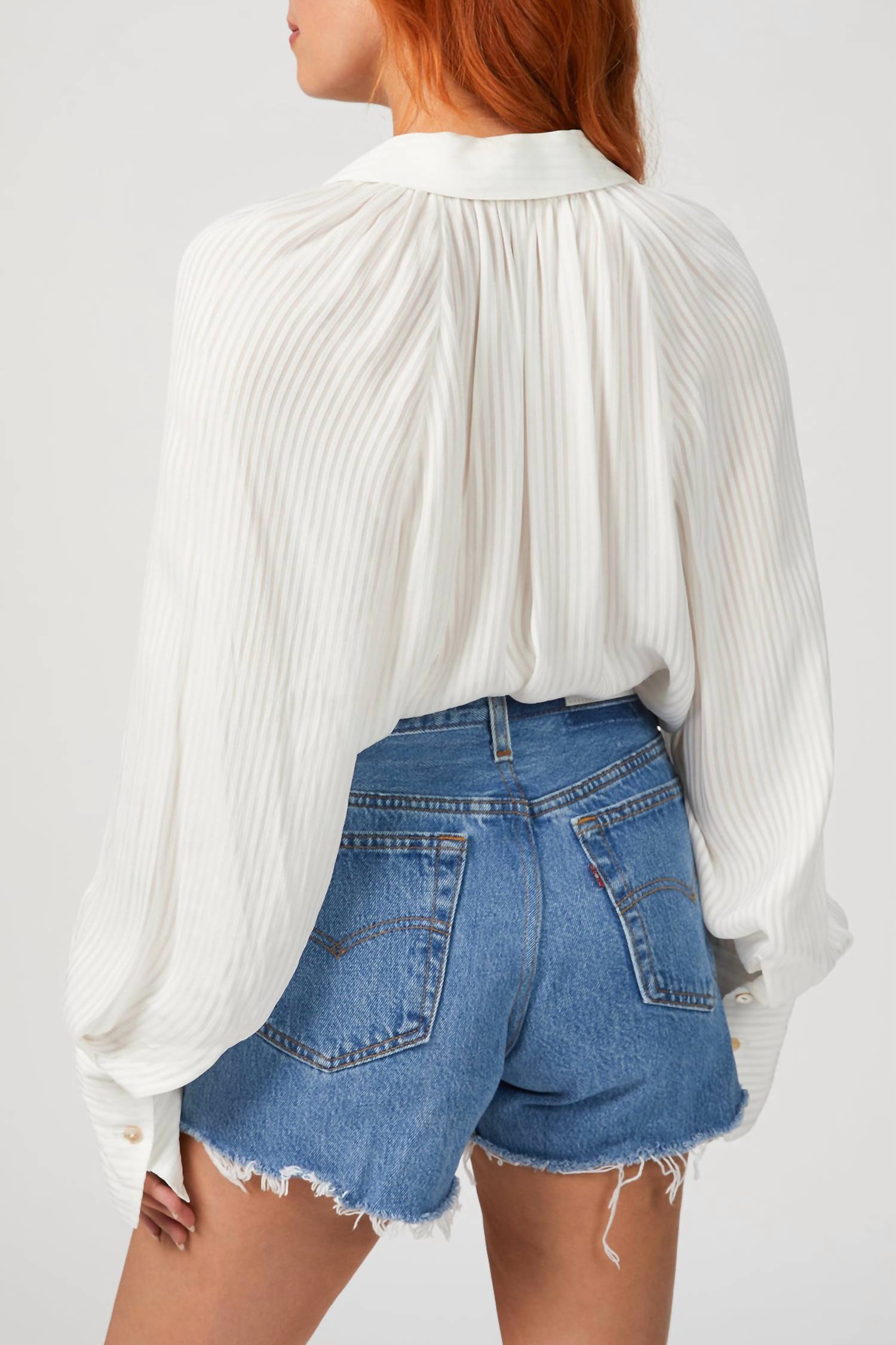 LONG SLEEVE SHADOW STRIPE BLOUSE