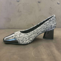 The FLEXX Women's Miley Pump Shoe in black white - women's flats - detail view
