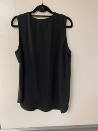Ninexis - Sleeveless V-neck Blouse