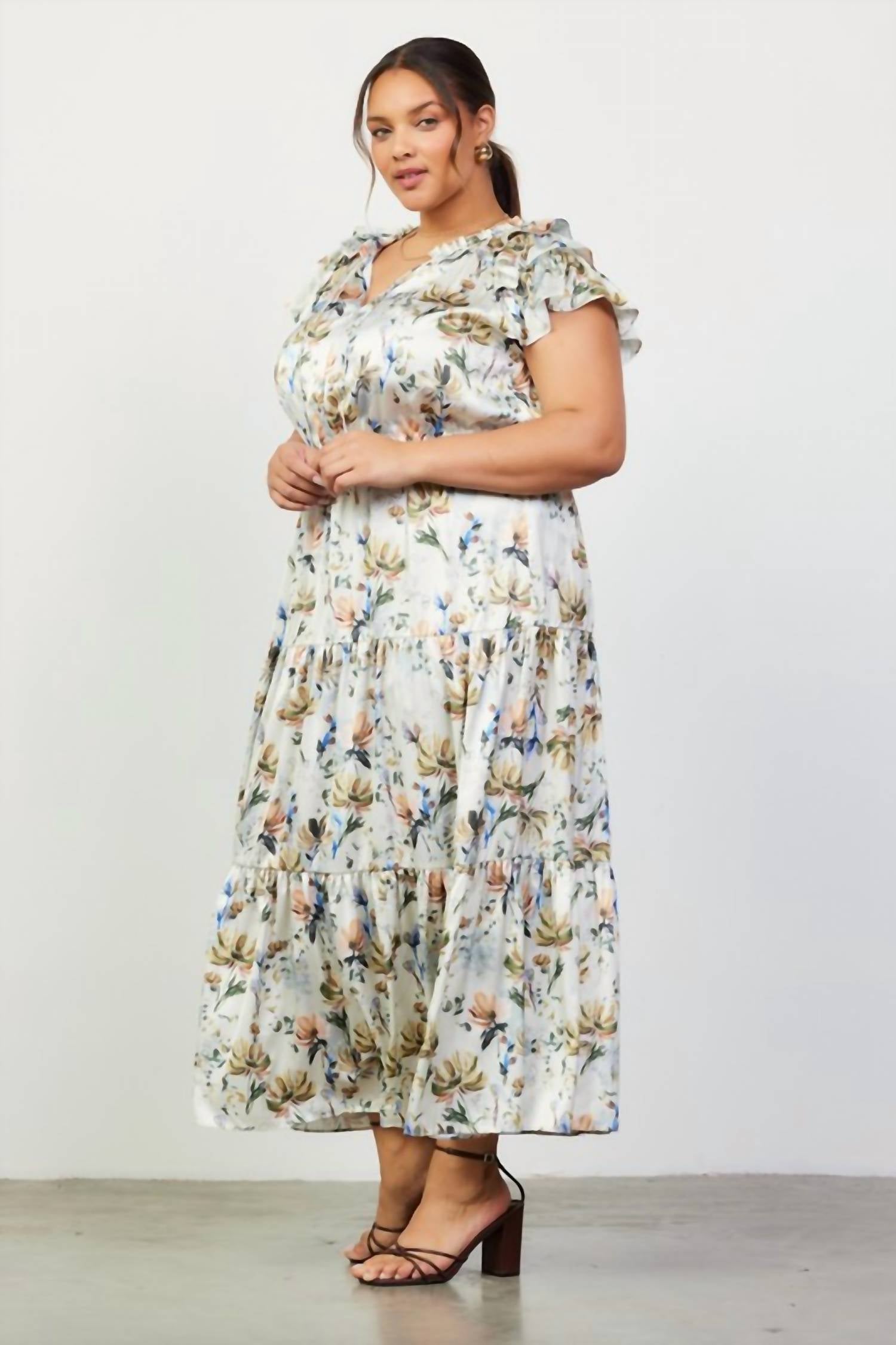 Skies Are Blue - Floral Print Ruffled Short Sleeve Long Dress - Plus