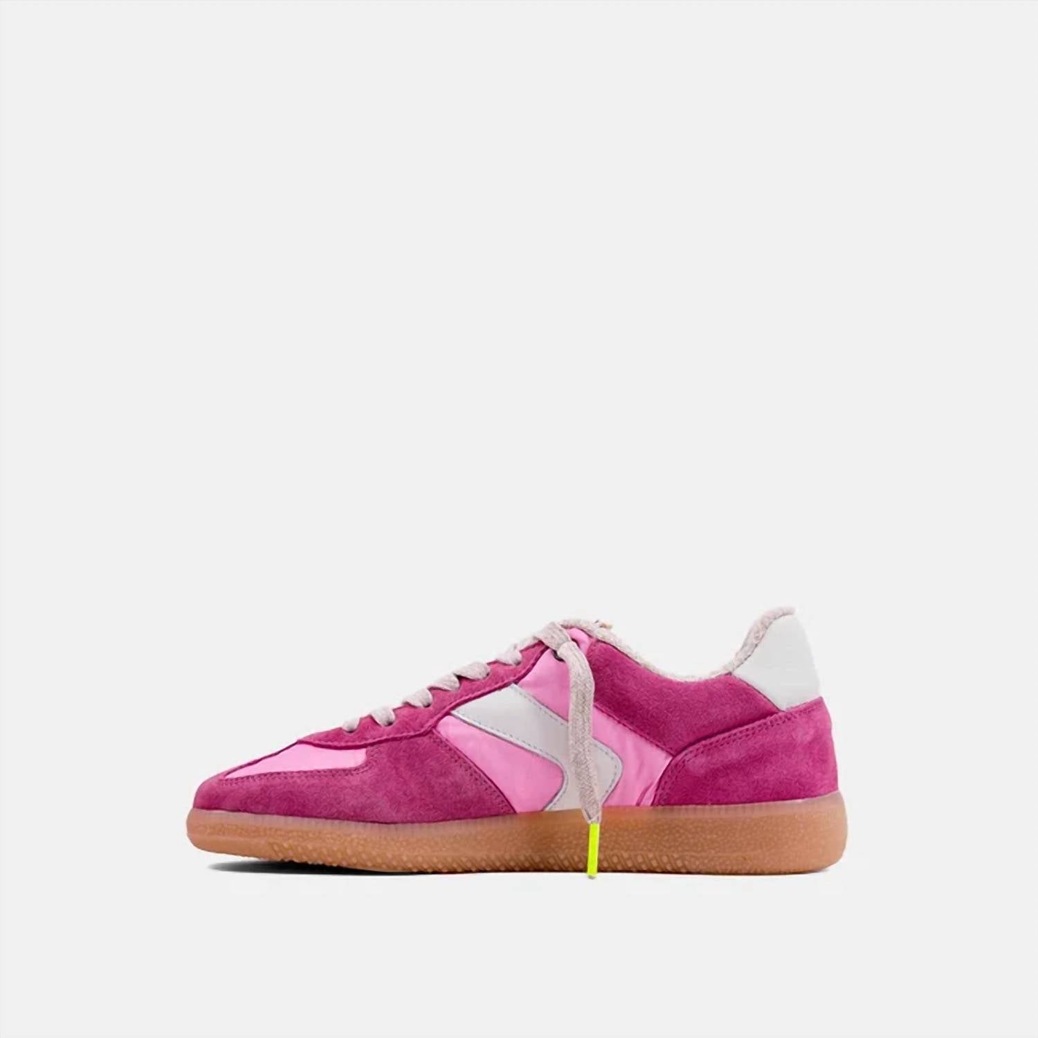 Shu Shop - Women's Retro Sneaker With Stripe