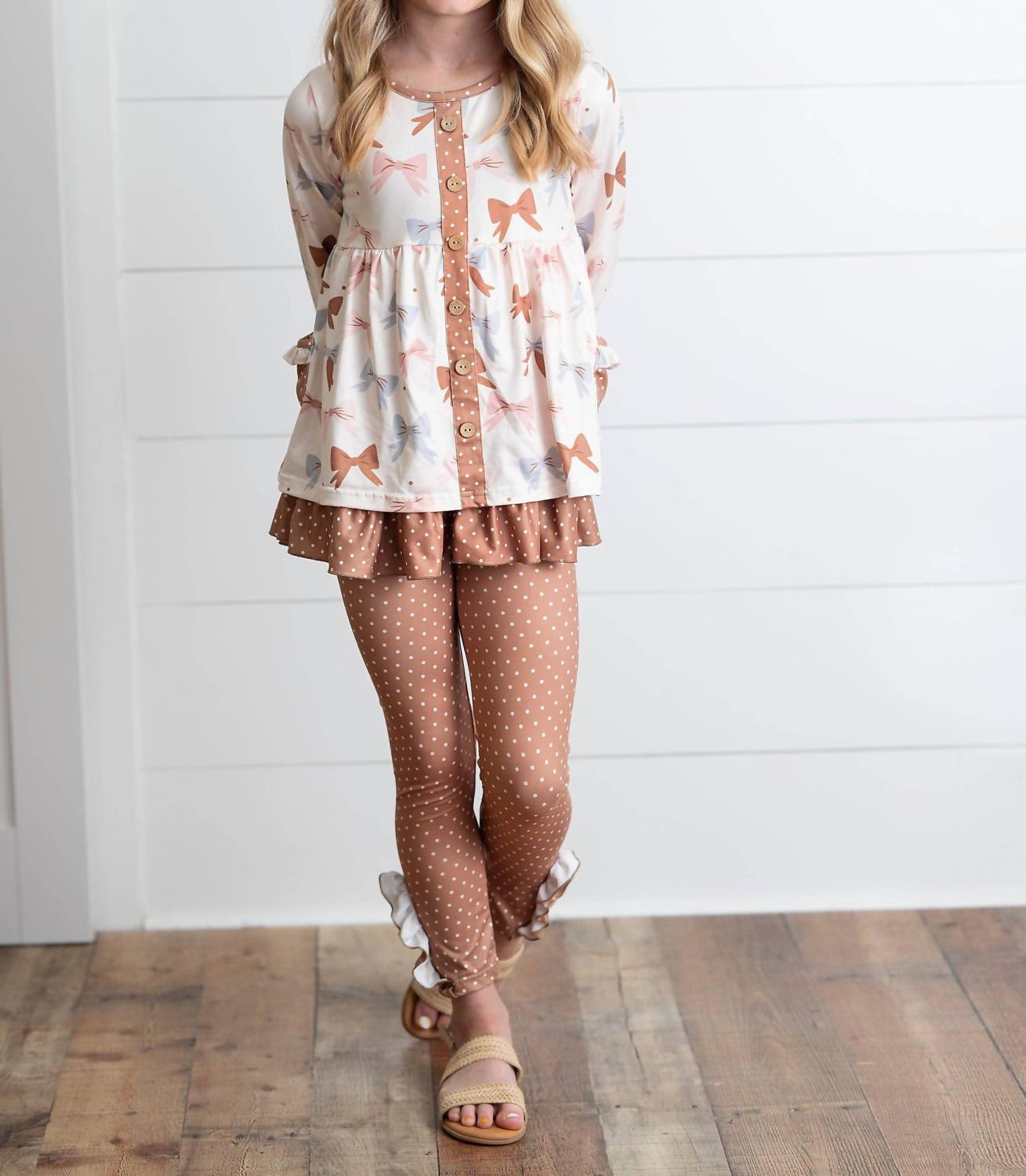 Adorable Sweetness - Girl's Coquette Bow Ruffle Pocket Button Legging Set