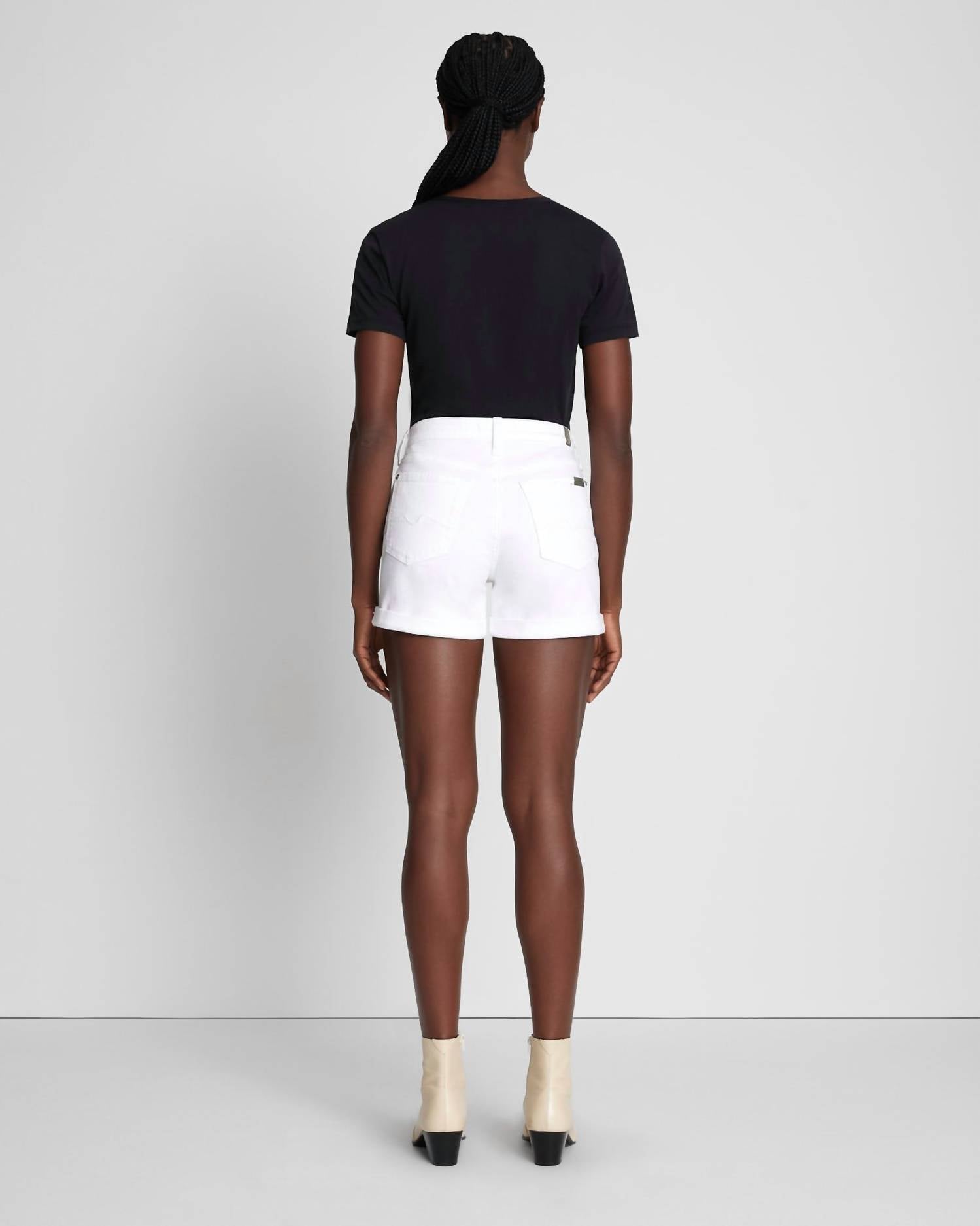 7 For All Mankind - Mid Roll Short