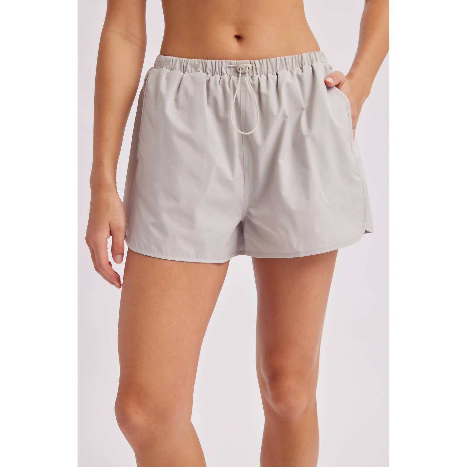Wishlist - Women's Run Club Shorts