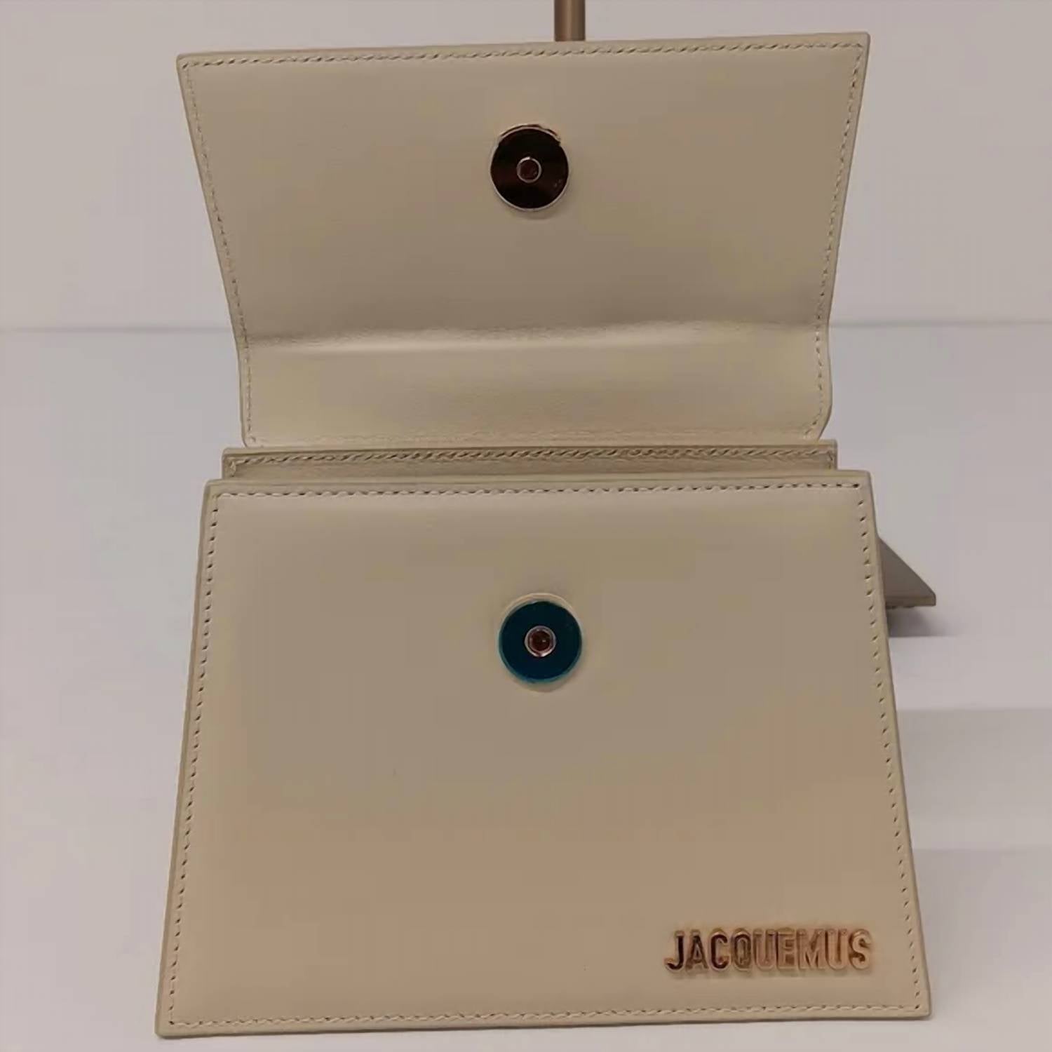 Jacquemus - Women's Le Chiquito Moyen Top Handle Leather Bag