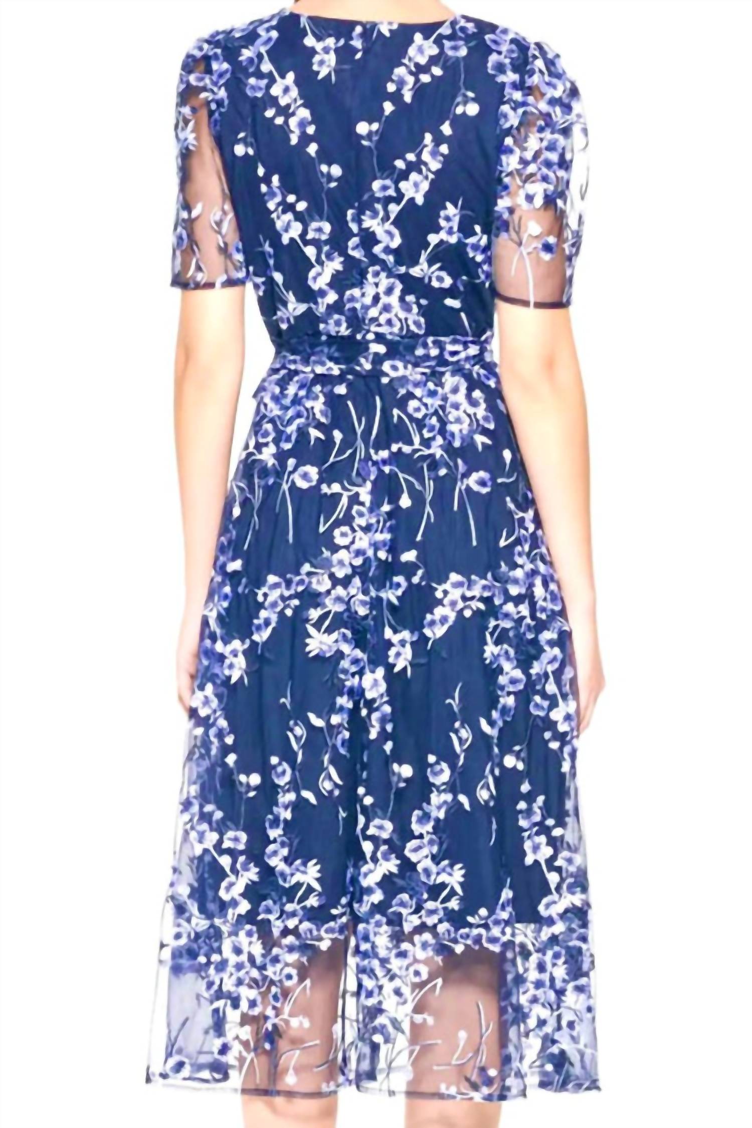 Kensie - Embroidery Mesh Midi Dress