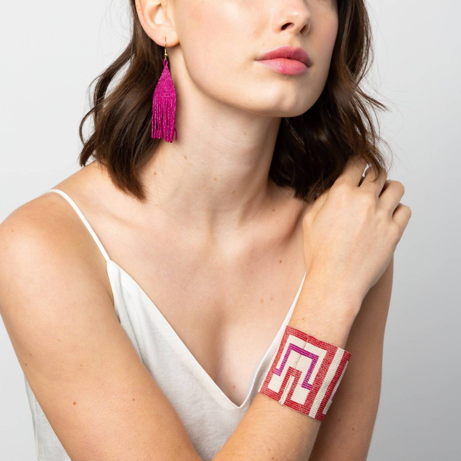 Ink+Alloy - Women's Scarlet Square Beaded Stretch Bracelet