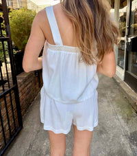 Elan - Flowy Tank