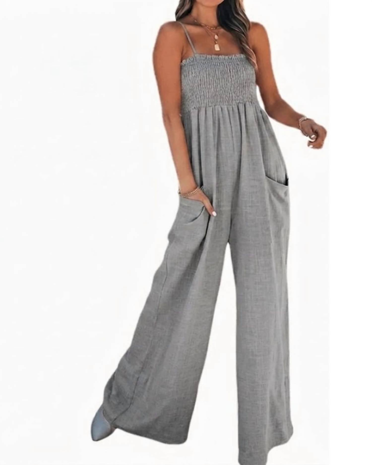 Halcyon Outfitters - Sleeveless Casual Jumpsuit