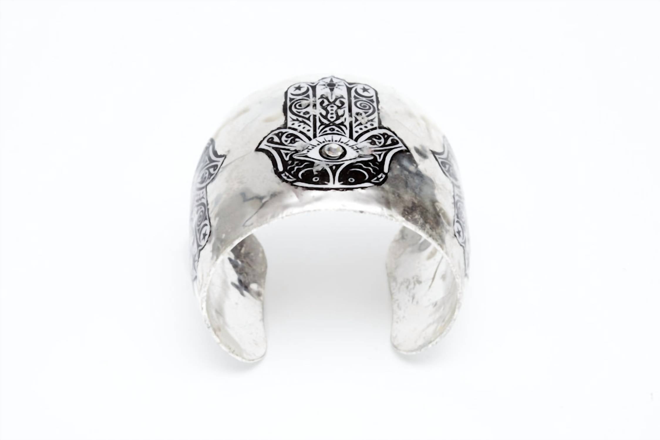 Avenue Chic - Women's Hamsa Cuff