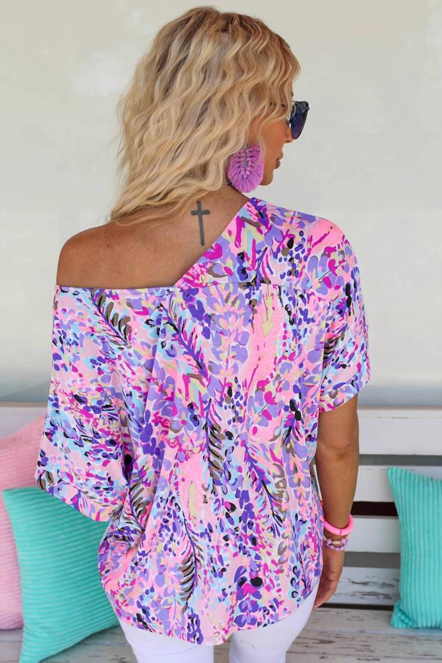 Shiying Fashion - Loose Painted Floral Tee