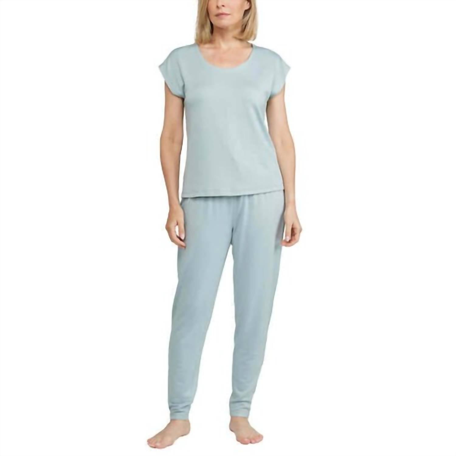 Badgley Mischka - Two-Piece Lounge Set
