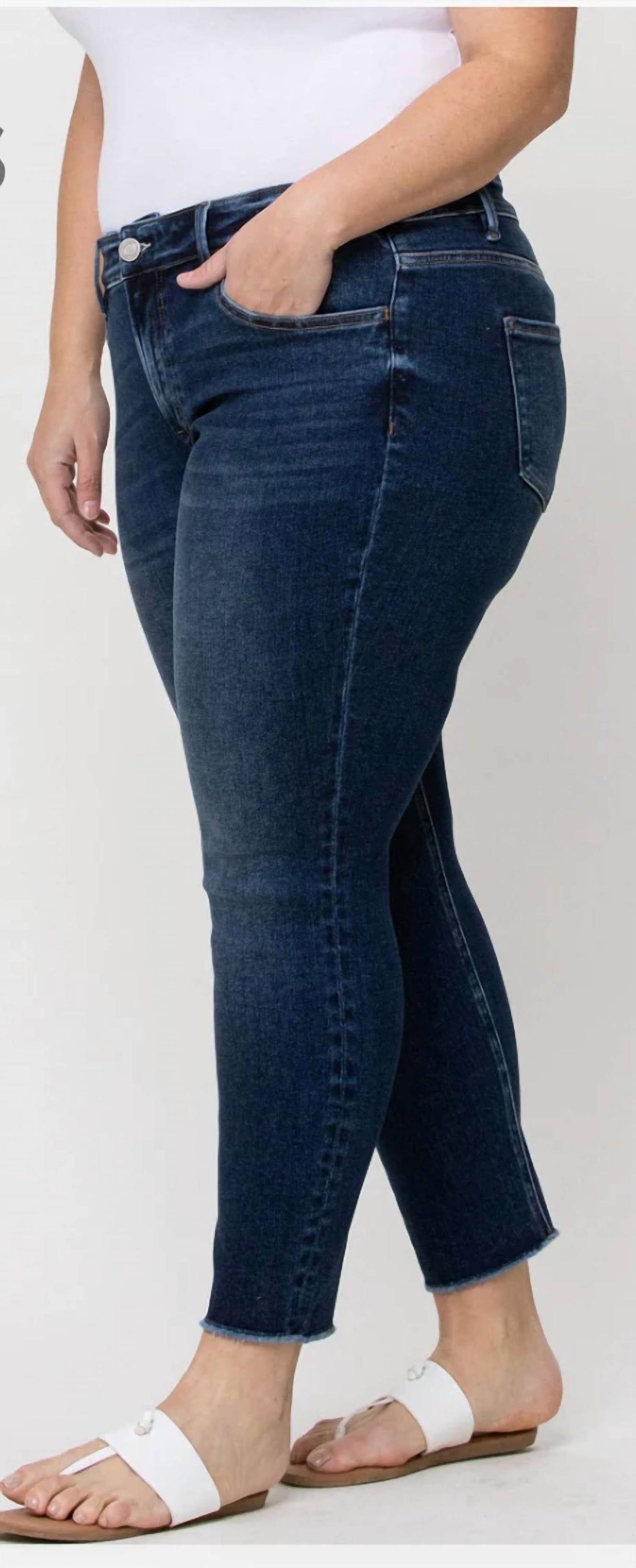 Flying Monkey - Mid Rise Raw Hem