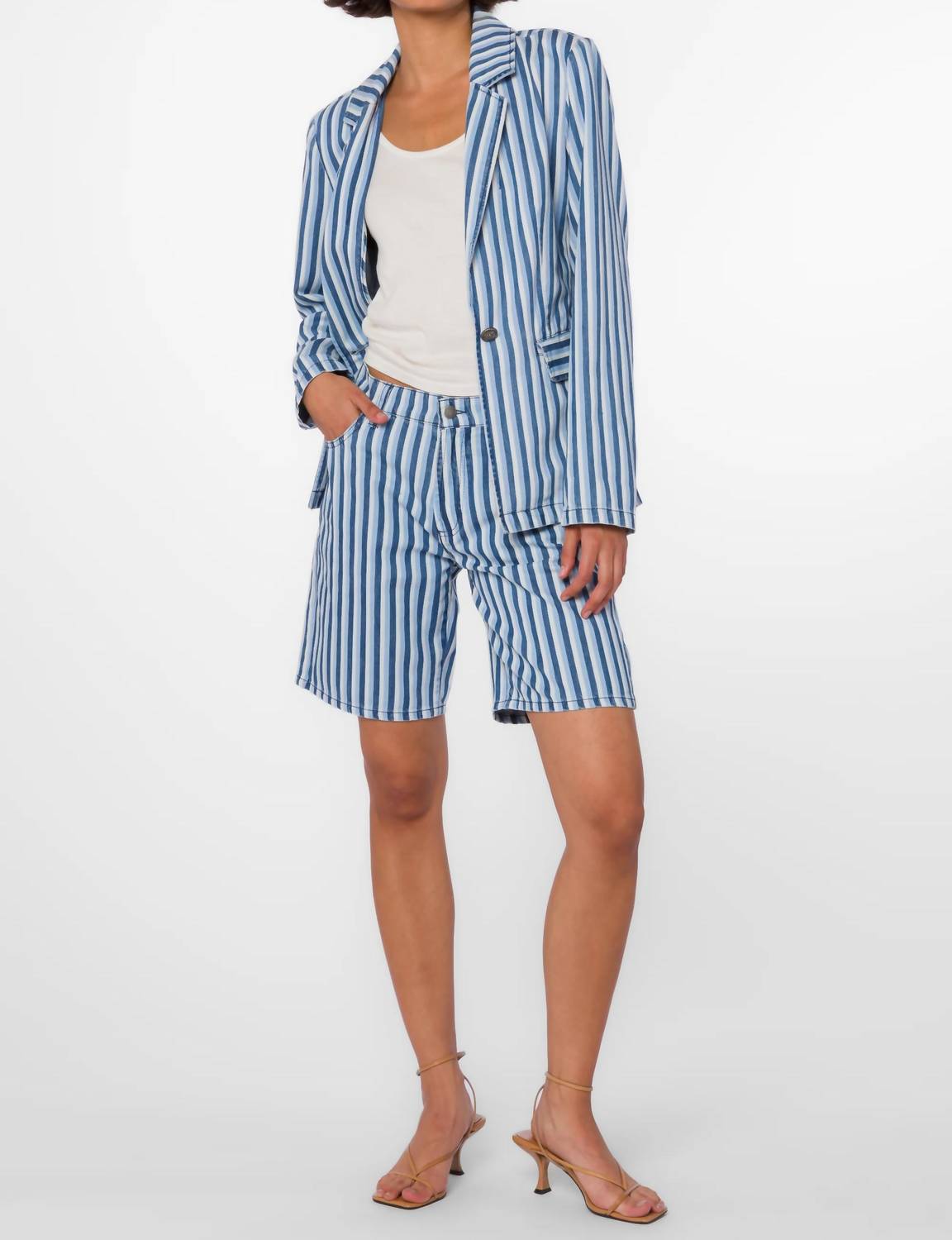 Velvet Heart - Deni Single Button Blazer