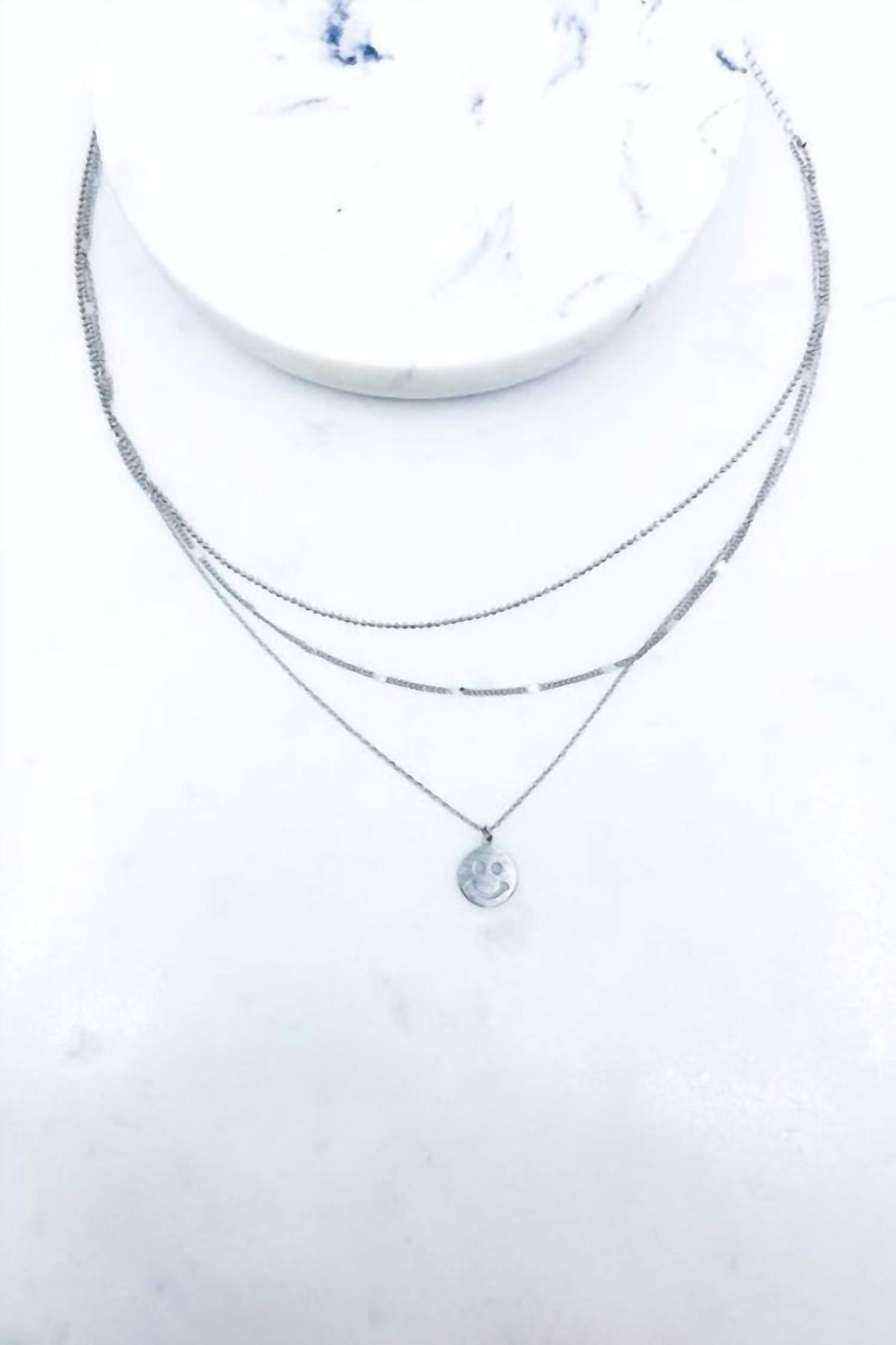 Southern Seoul - Women's Smiley Face Layered Necklace