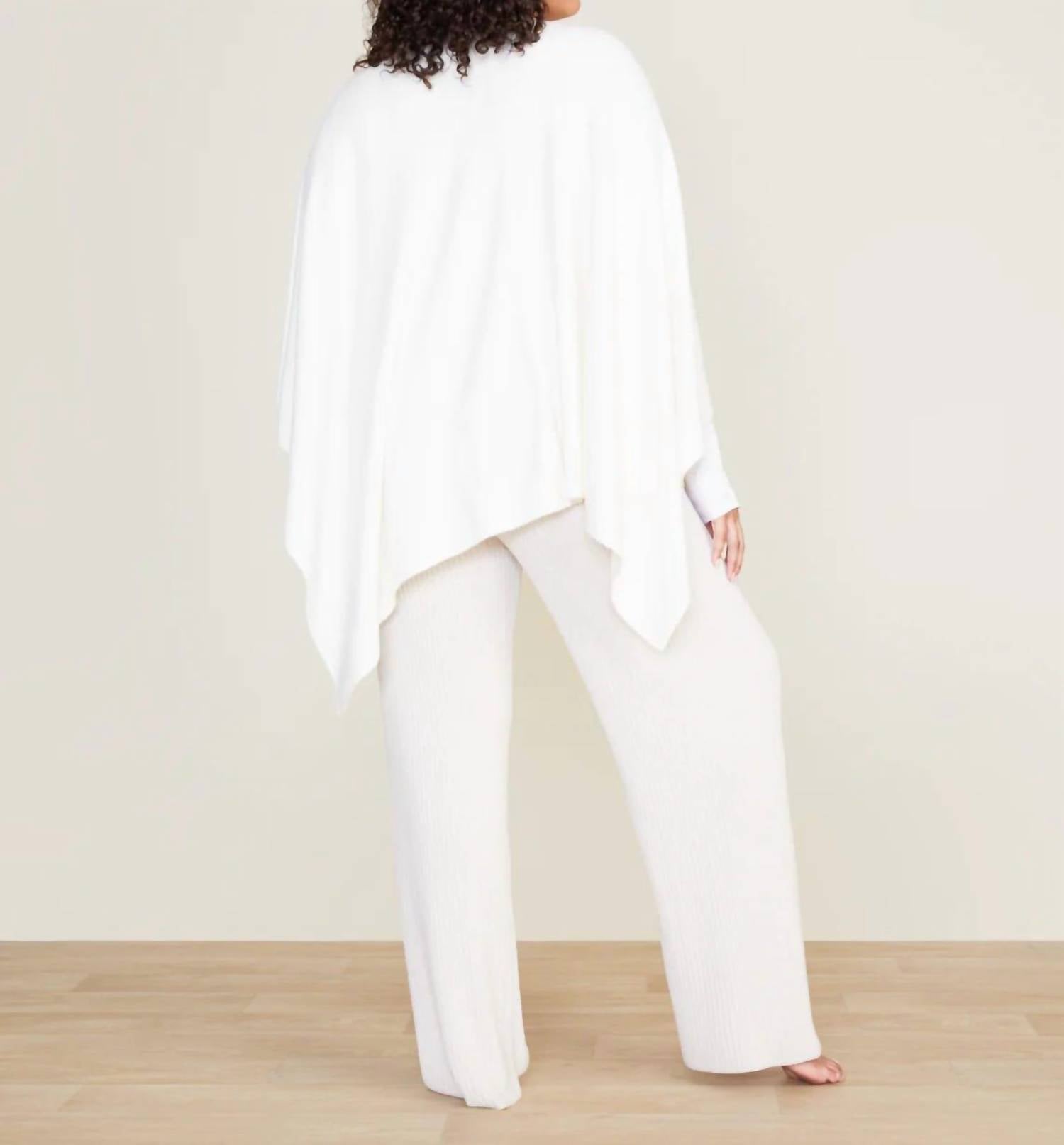 Barefoot Dreams - Cozychic Lite Weekend Wraps - accessories - scarves - shawls