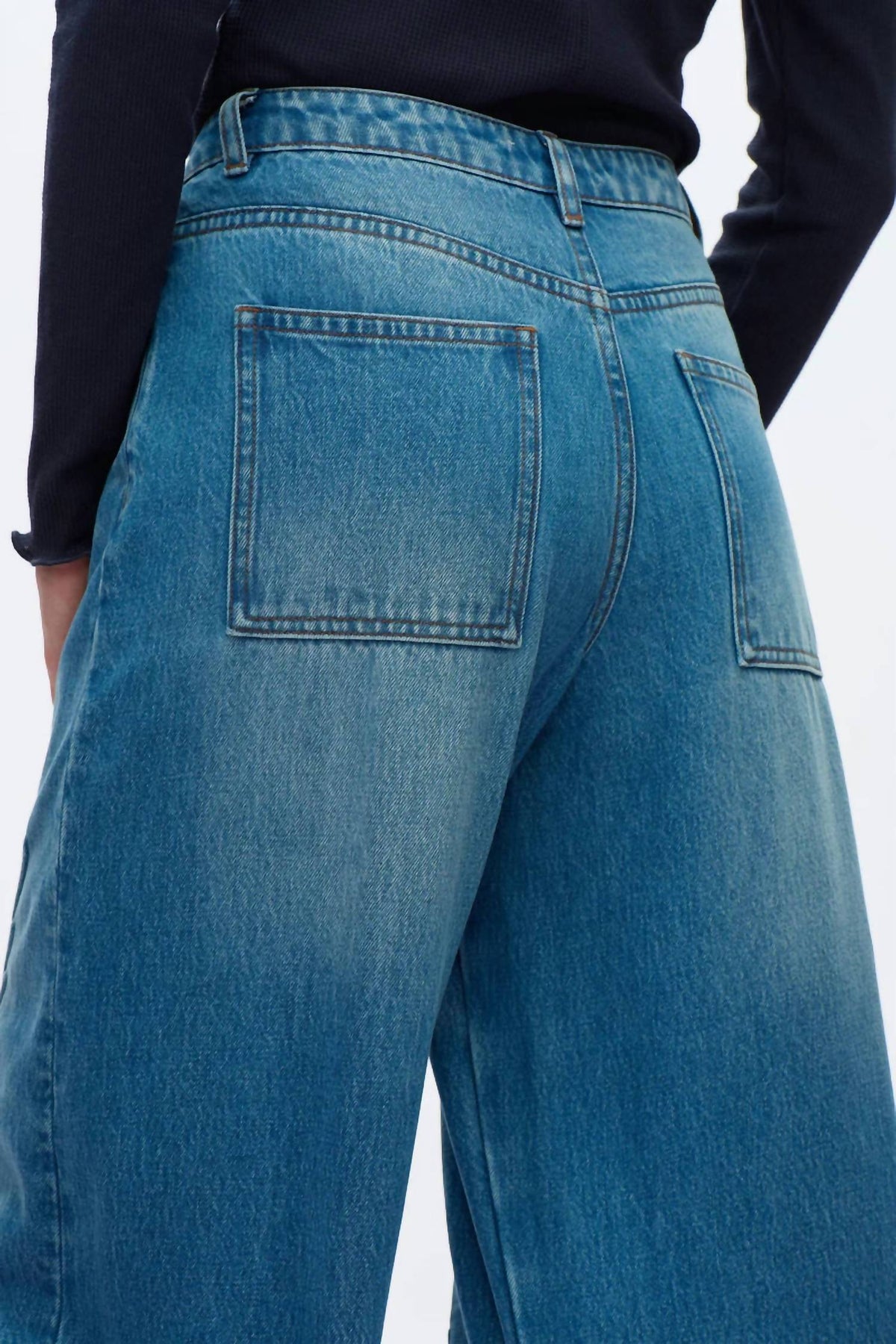 Bayeas - Wide Leg Curve Embossed Floral Jeans