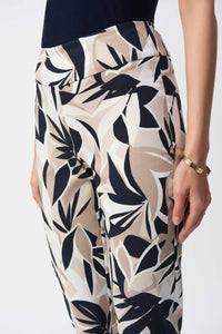 Joseph Ribkoff - Tropical Print Slim Cropped Pants